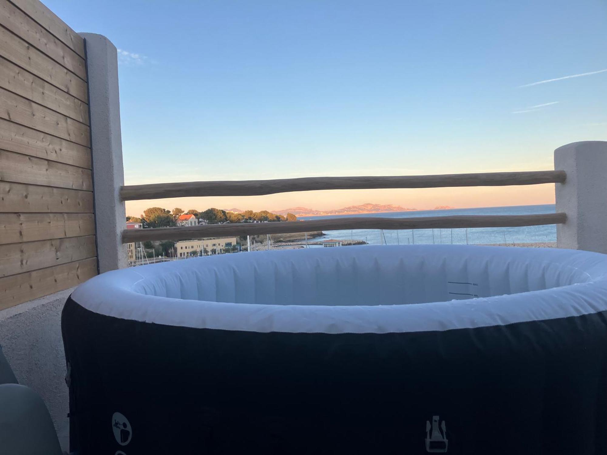 Appartamento T2 Vue Sur Le Port Jacuzzi Terrasse Et Parking Carry-le-Rouet Esterno foto
